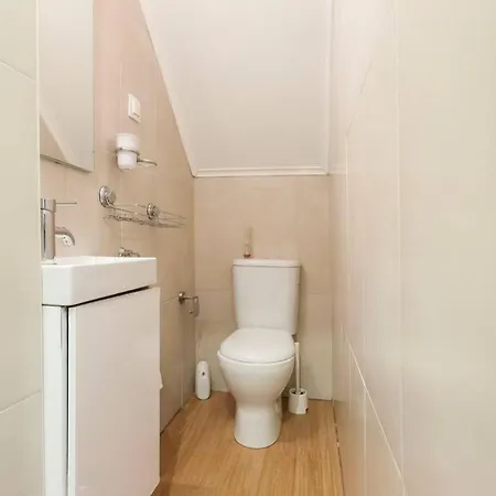 Quiet And Cosy Alfama Apt Apartment